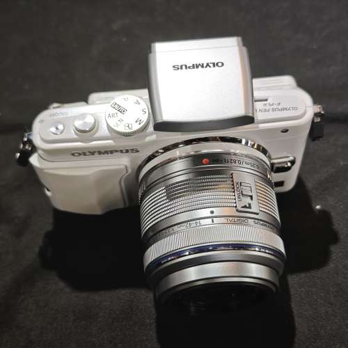 OLYMPUS E-PL6 + 14-42 II R 奧林巴斯 EPL6 14mm 42mm 1電1充 連肩帶 冇盒冇單冇證...