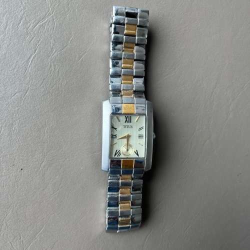 鐵達時防水鋼表