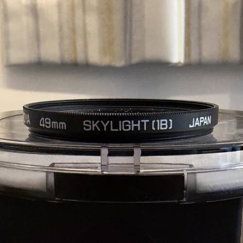 Hoya 49mm SKYLIGHT(1B) filter