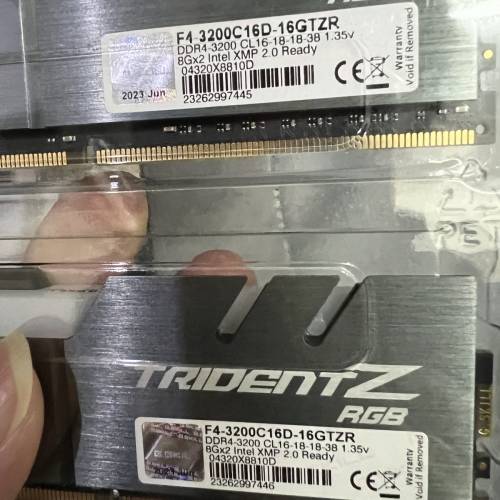 GSKILL 8+8套裝連吉盒3200MHZ