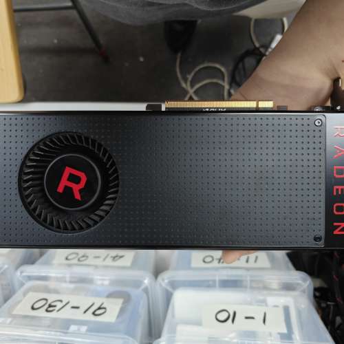 Shapphire RX Vega 64 8GB