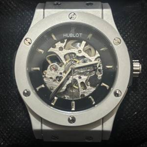 HUBLOT