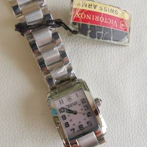 全新 瑞士Victorinox女裝手表 Victorinox Swiss Army Vivante Square Ladies Watch