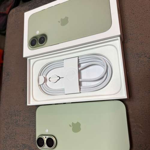 98% New Apple iPhone 17 256Gb Green 行貨全套
