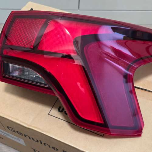 HYUNDAI  2022 SANTA FE RIGHT REAR LAMP ASSEMBLY 右后燈總成.