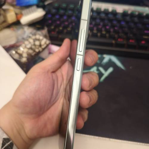 9成新 有盒 國行 Redmi 紅米K70 Pro - (Snapdragon 8 Gen 3, 24+1TB, 5000 万像素光...