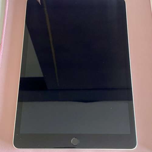 Apple iPad 9 (64GB) wifi 💓有單 Apple 買，(充電頭, 充電線無開過）💓💓機就好新...