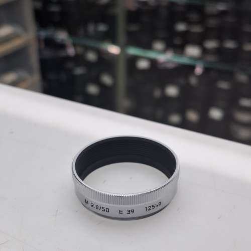 LEICA 12549 SLIVER HOOD FOR ELMAR-M 50MM F2.8 V2