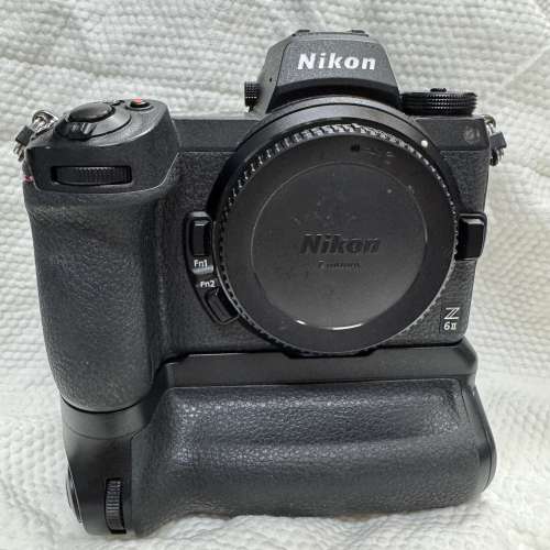 Nikon Z6II + MB-N11