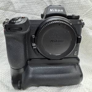 Nikon Z6II + MB-N11