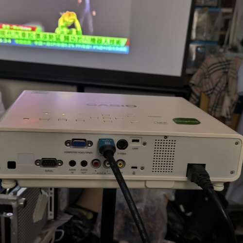 Casio 激光投影機xj-m300 Projector Laser/LED Hybrid with remote control