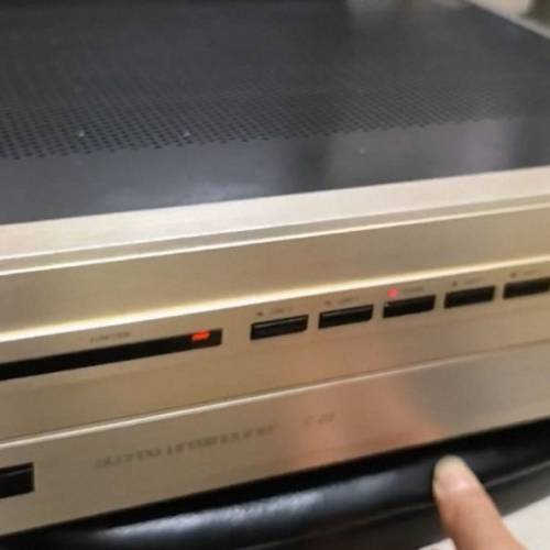 金嗓子 c222功放LAccuphase C-222 立體聲前級擴大機)(stereo preamplifier)
