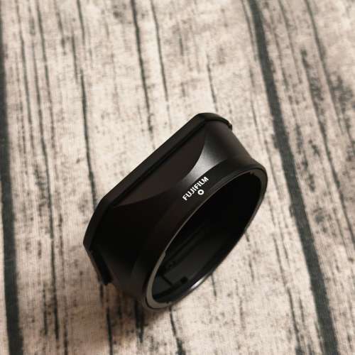 Fujifilm 原廠金屬方形遮光罩