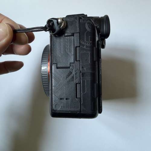 A7r4，有盒有單，過保