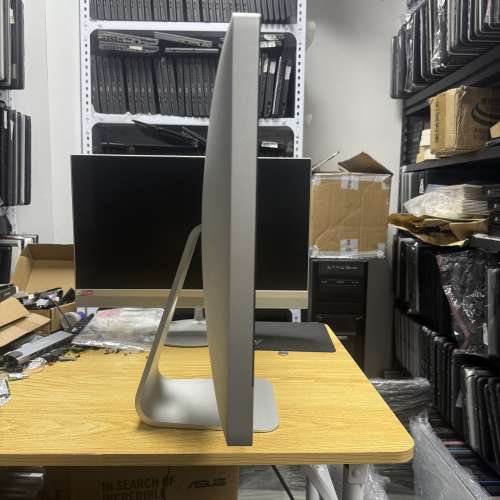 Apple iMac 21.5" [2011] (獨顯 / 4核 i5 / 21.5" 全高清 / macOS 15 / 永久Office...