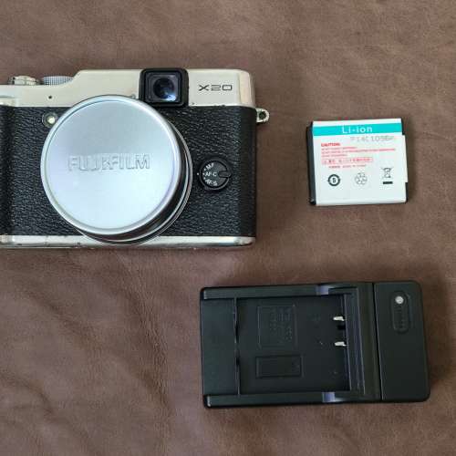 Fujifilm X20 人手打磨露鋼 ,只得一台