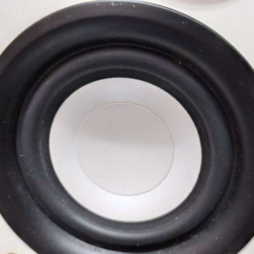 時尚白色HiFi無源音箱書架喇叭一對 請PM留電話，藍田MTR交收。