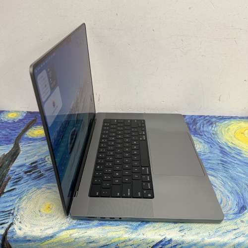 （M2 Max CPU MacBookPro 16inch)APPLE  MacBook Pro 2023/ M2 Max CPU / 32GB Ram...