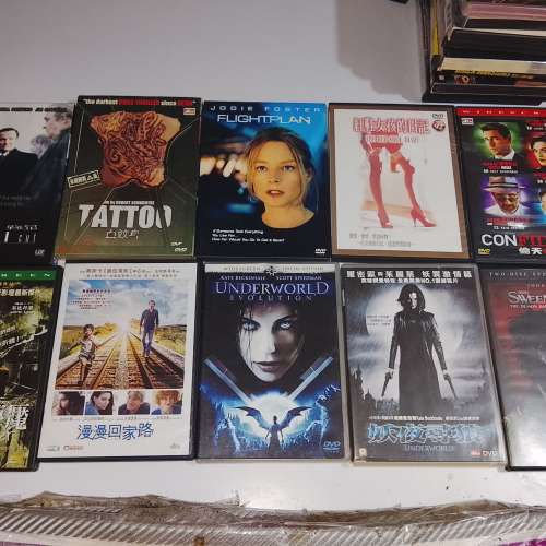 西片電影dvd    金剛骷髏島，八級大地震已經售出