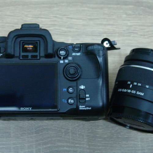 Sony A700 with AF18-55mm SAM kit lens body --- A mount