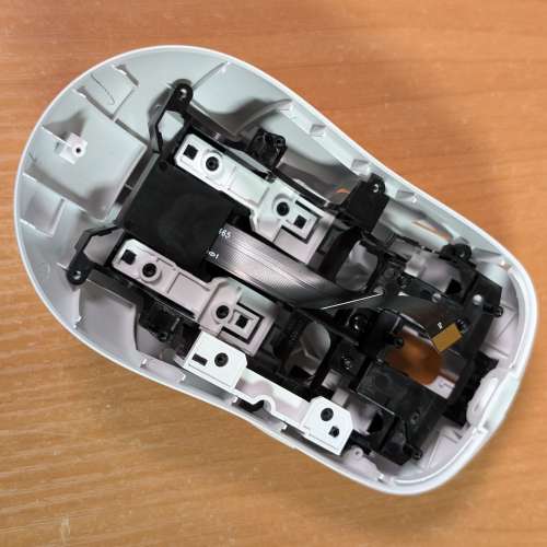 Logitech G Pro X Superlight 2 上殼