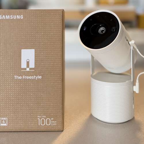 極新Samsung Freestyle 第一代Full HD微型投影機 SP-LSP3BLAXZK連續航電池座（行貨）