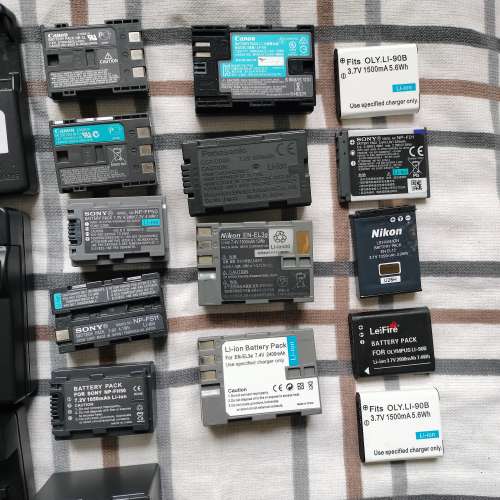 Lots of camera, batteries and charger for sale