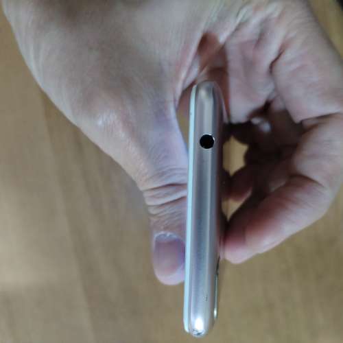 Asus Zenfone 4