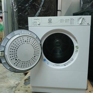 8成新INDESIT依達時排氣式乾衣機