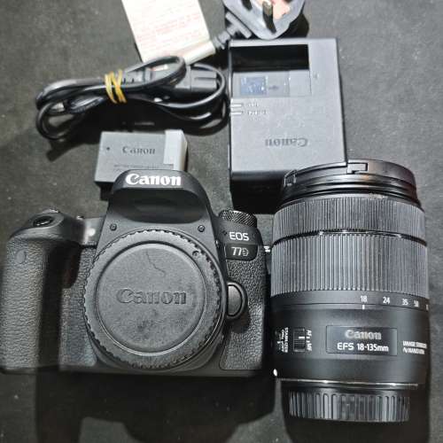 canon 77D 佳能 + 18-135 IS USM 18mm 135mm 18 135  90%new 功能正常 1電一充 連...