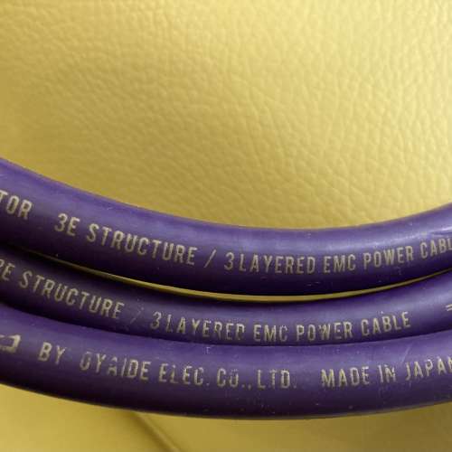 NEO (created by Oyaide Elec, Japan) 音響電源接綫