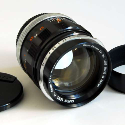 95% new Canon 58mm f1.2 FL FD mount 原裝金屬遮光罩