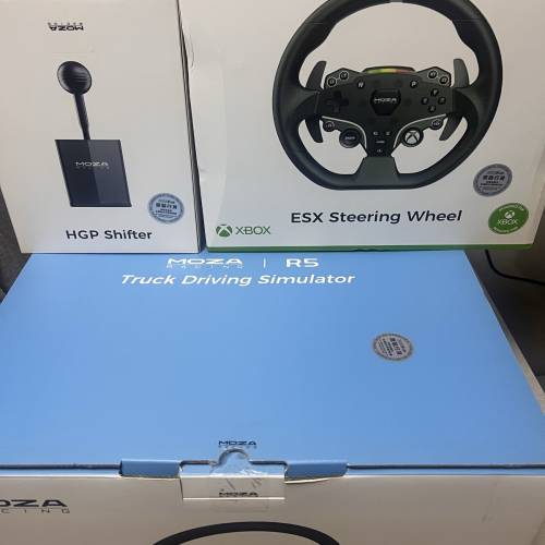 放99%新MOZA Racing R5 直驅貨車套裝+HGP變速器+ESX方向盤
