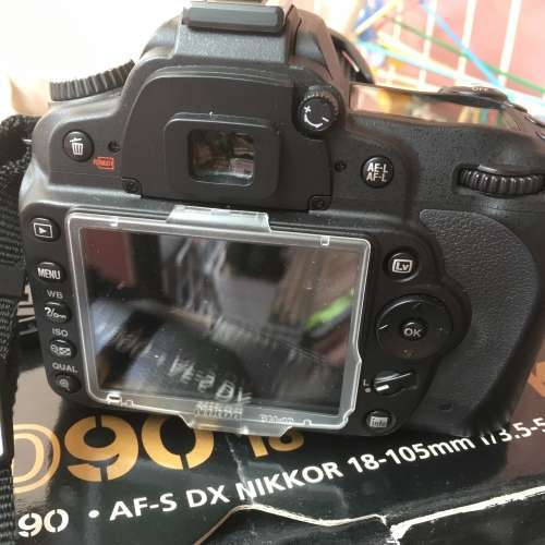 放已少用NIKON D60機身連KIT鏡18-55mm3.5-5.6G II ED鏡連樂聲閃燈一套=$1200(不議)