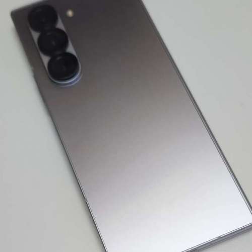 98% new samsung fold 6 12+256 5G港版雙卡.不設講價.議價不回.見諒!