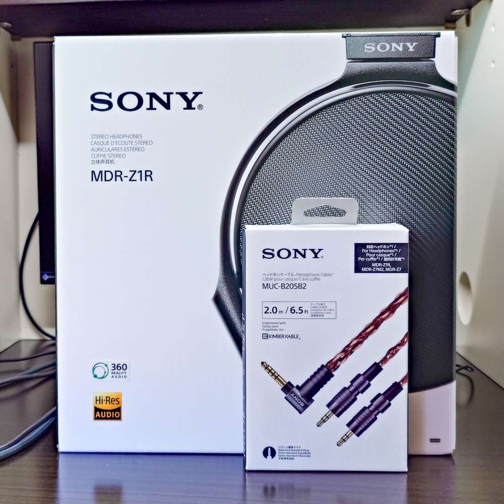 接近全新香港行貨Sony MDR-Z1R 旗艦級耳機連MUC-B20SB2 原廠平衡升級線