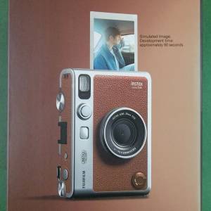 FUJIFlLM instax mini Evo