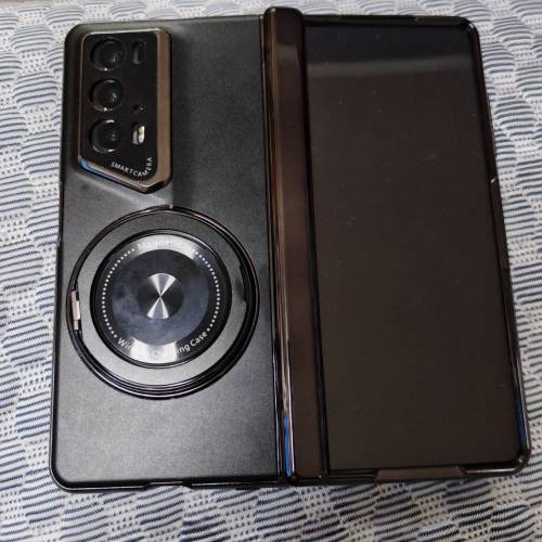 HONOR magic v2