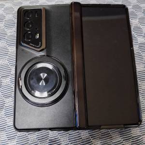 HONOR magic v2