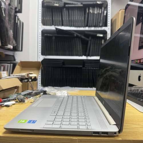 [遊戲] HP Laptop 15s (2021) (獨顯 / 11代 4核 i5 / 15.6" 全高清 / Win 11 / 永...