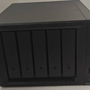 Synology DS1019 5bays