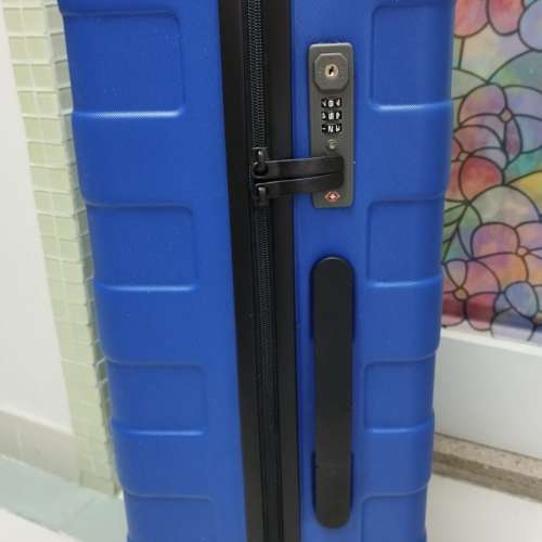 26吋萬向輪旅行行李箱喼25kg all direction tsa travel luggage suitcase