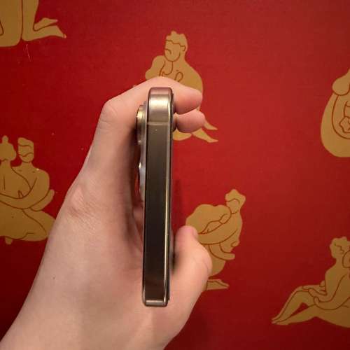 iPhone 16 pro max 512gb 鈦金美版