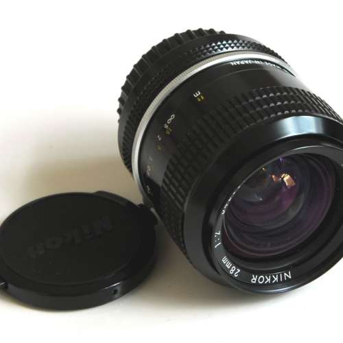 Nikon 28mm f2 Nikkor 95% new