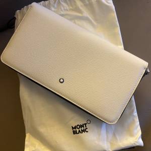 Montblanc 真皮長型銀包