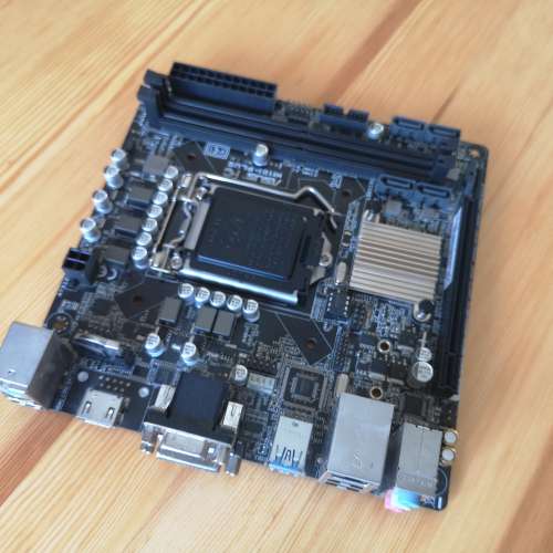 (新淨)Asus H110i Plus主板連背板 (運作正常 已更新Bios)
