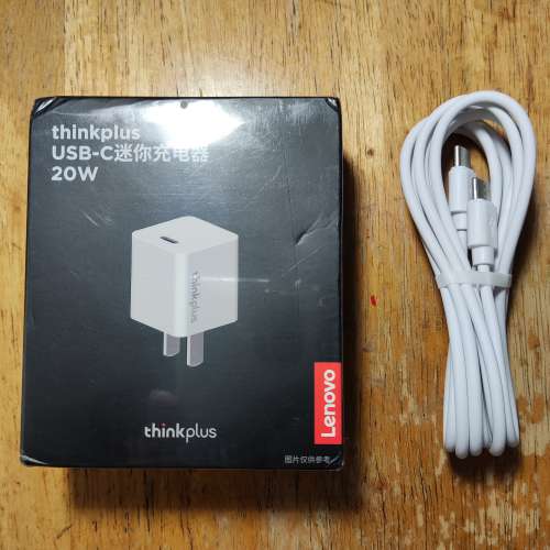 thinkpluk PD 20w充電器全新