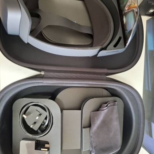 Microsoft hololens 2 第二代