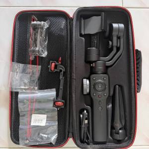 手機穩定器Zhiyun smooth 4