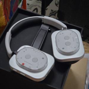 Nothing Headphones 白色